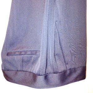 NEW w/o tags: Elie Tahari boot cut dress pants size 4 inseam 34!